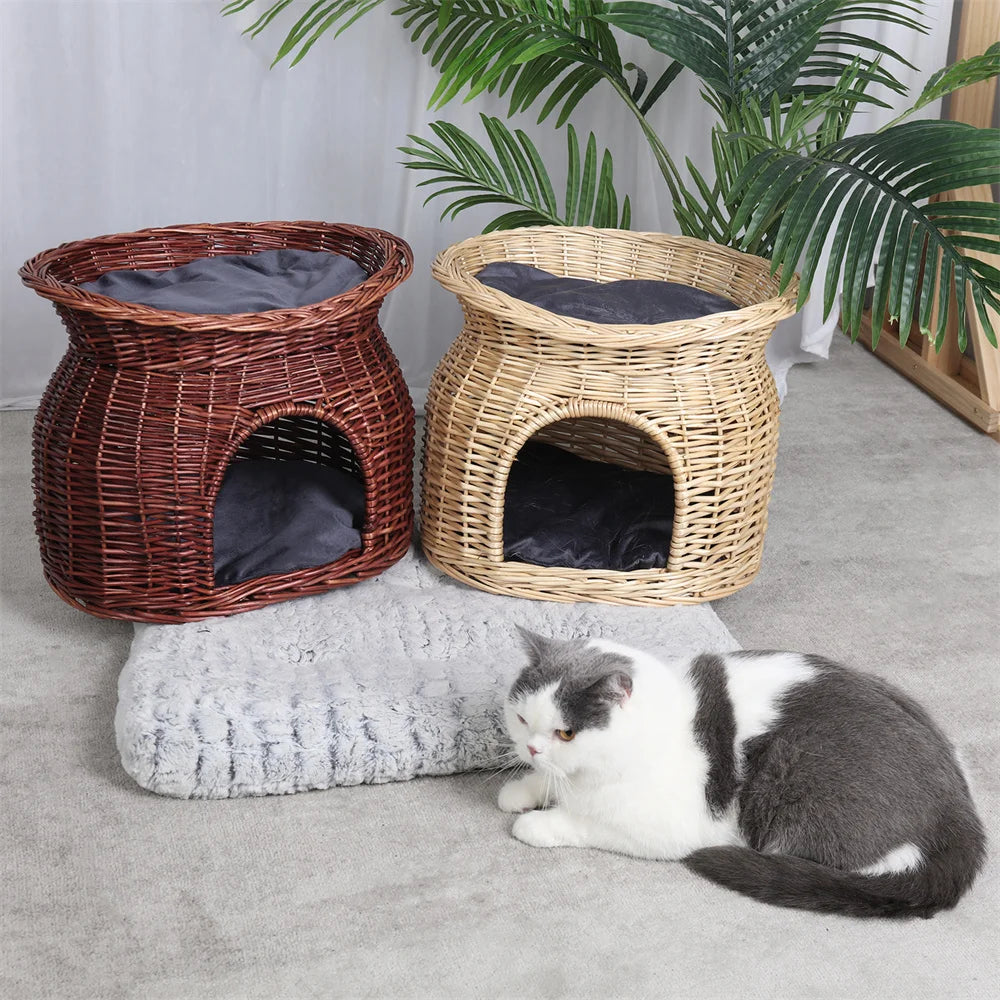 Two-story rattan cat house – for relaxation &amp; fun