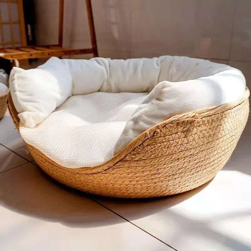 Hand-woven cat bed – Naturally beautiful &amp; made to dream