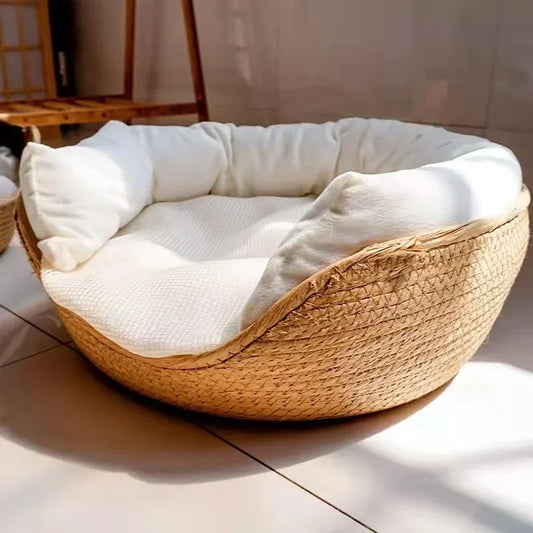 Hand-woven cat bed – Naturally beautiful &amp; made to dream
