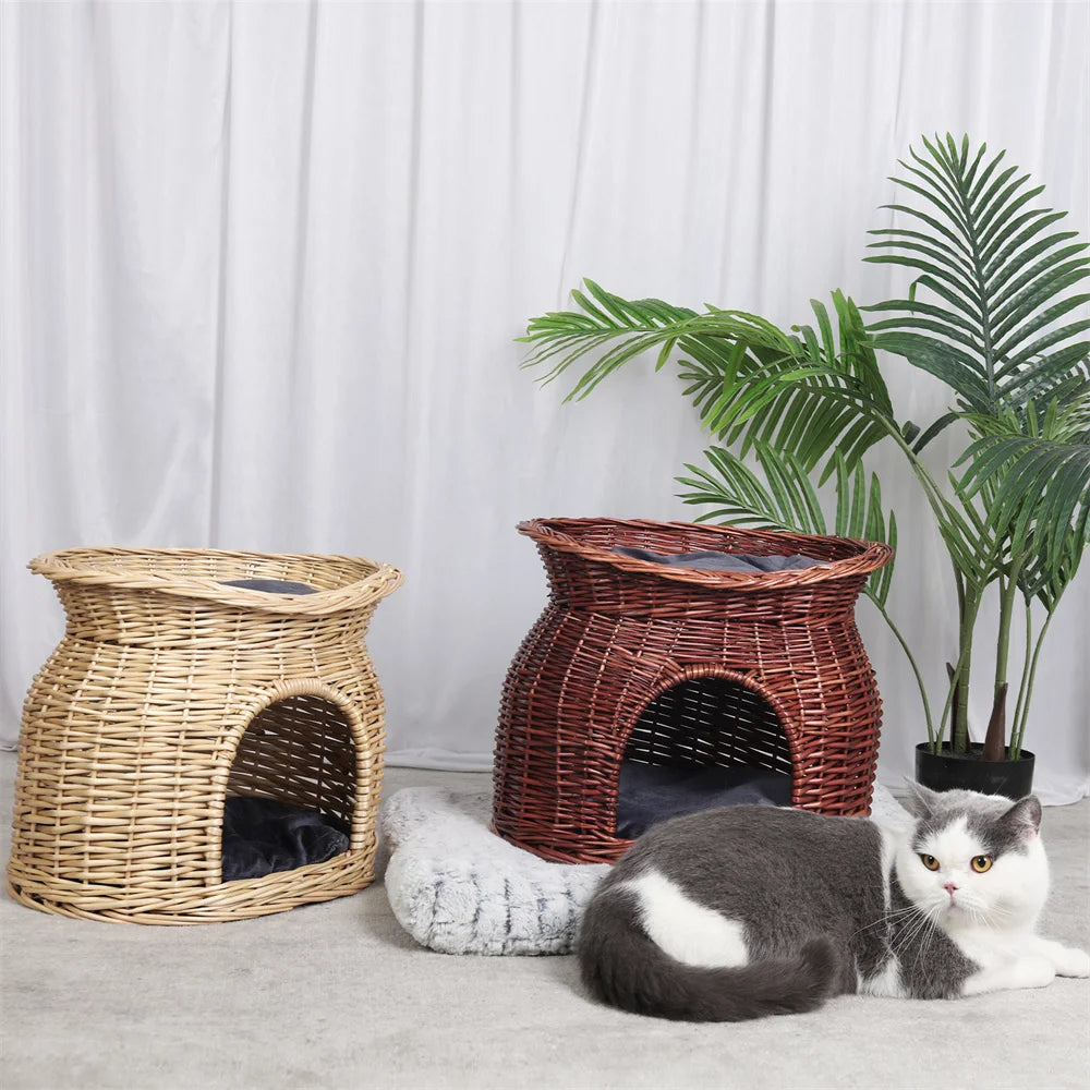 Two-story rattan cat house – for relaxation &amp; fun