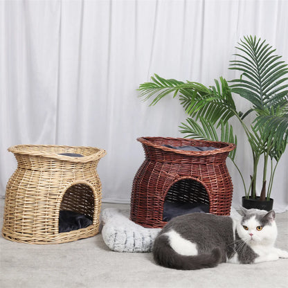 Two-story rattan cat house – for relaxation &amp; fun