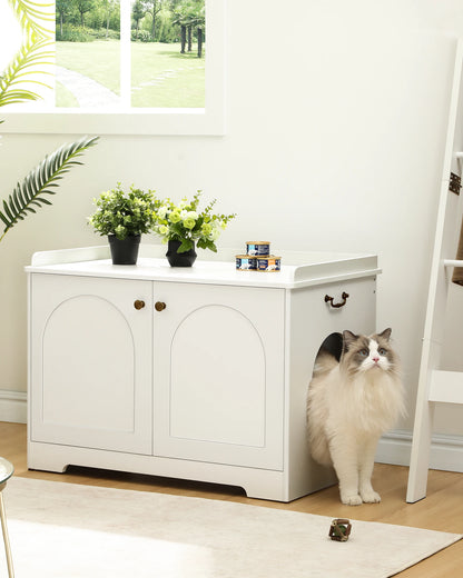 Stylish cat house with door – The perfect retreat for your cat